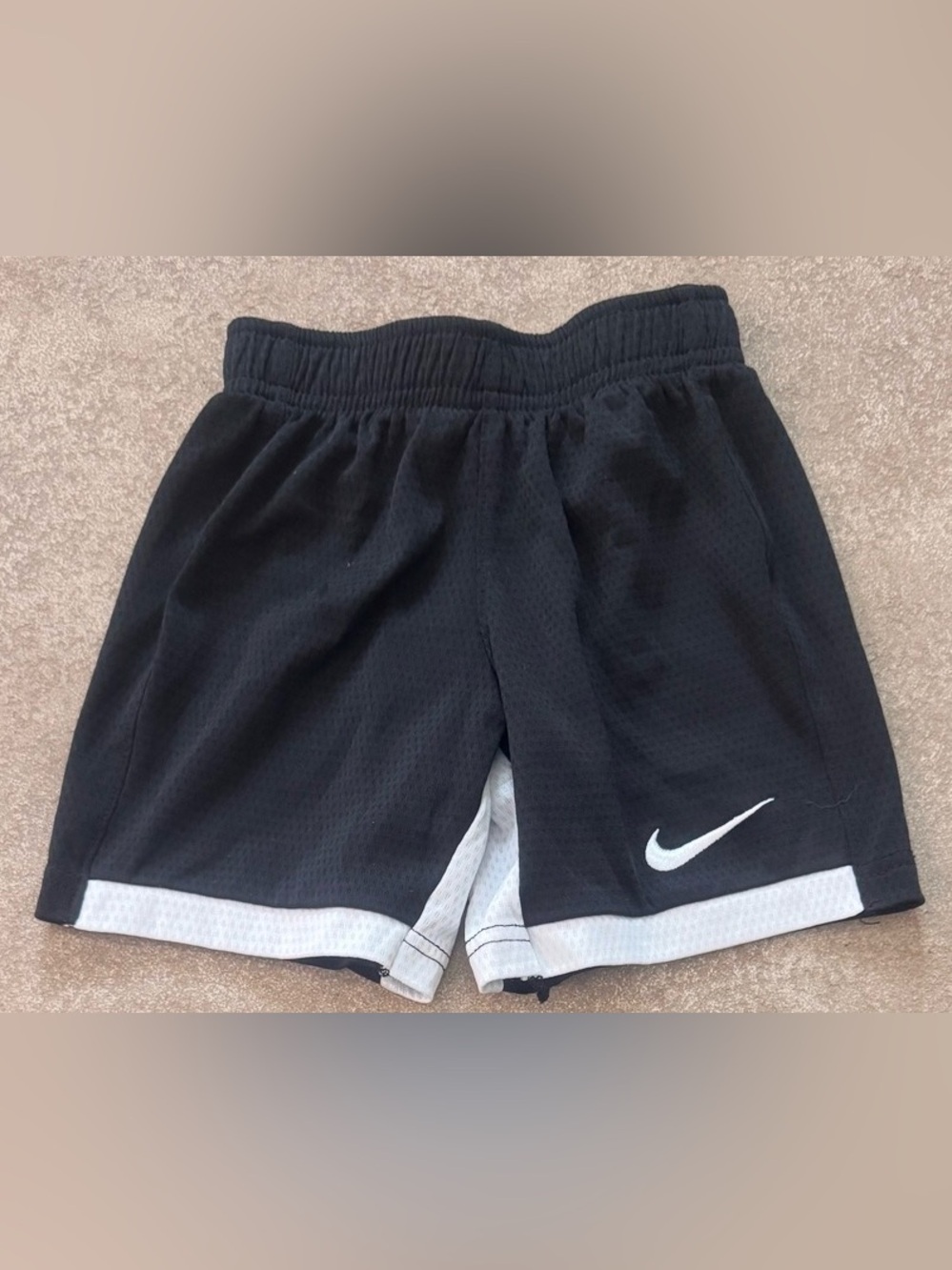 Nike Dri-FIT Boys 3T Black White Athletic Shorts
